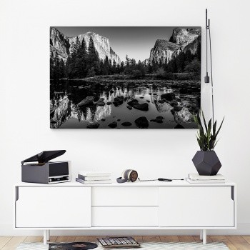 Canvastaulu Mountainous landscape